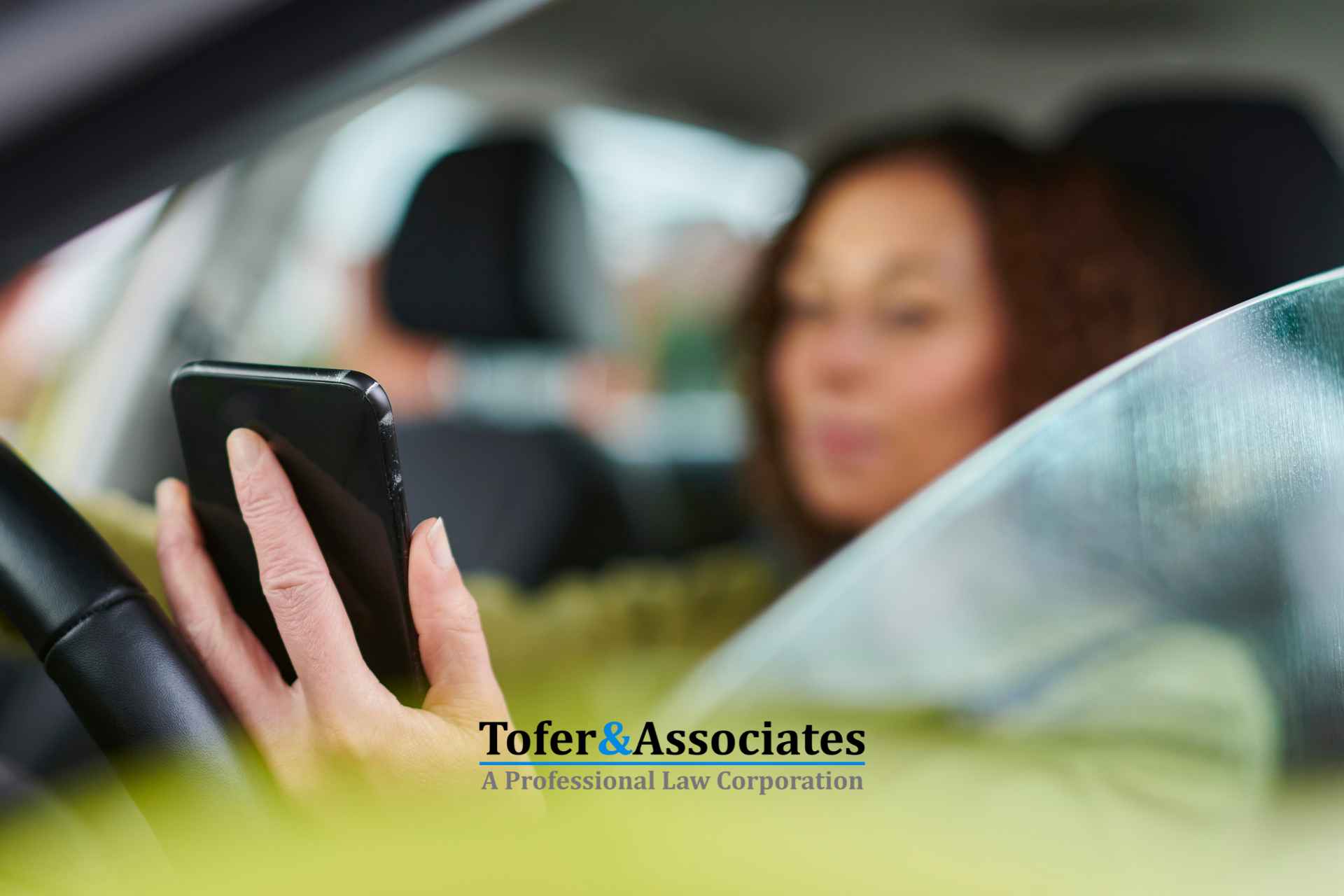Comprehensive Guide to California’s Distracted Driving Laws
